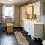 3 Bedroom Gorgeous In Prázdninový dům *