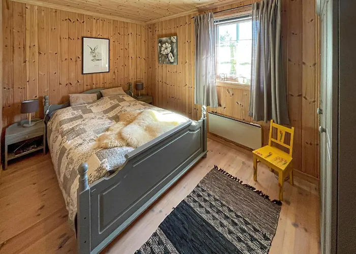 3 Bedroom Gorgeous In Σπίτι διακοπών Treungen