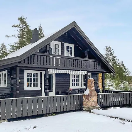 3 Bedroom Gorgeous In * Treungen